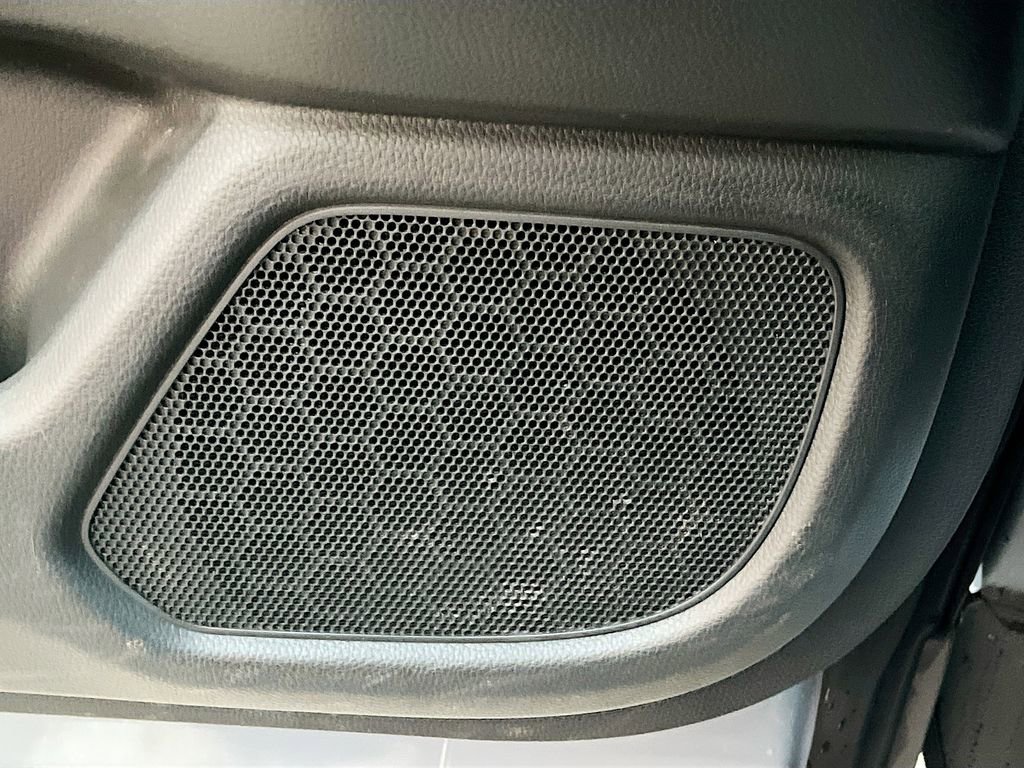 Used 2023 Honda Pilot Elite image 19