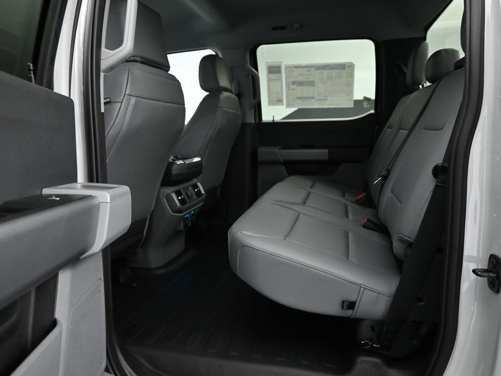 New 2024 Ford F150 Lightning Pro image 19