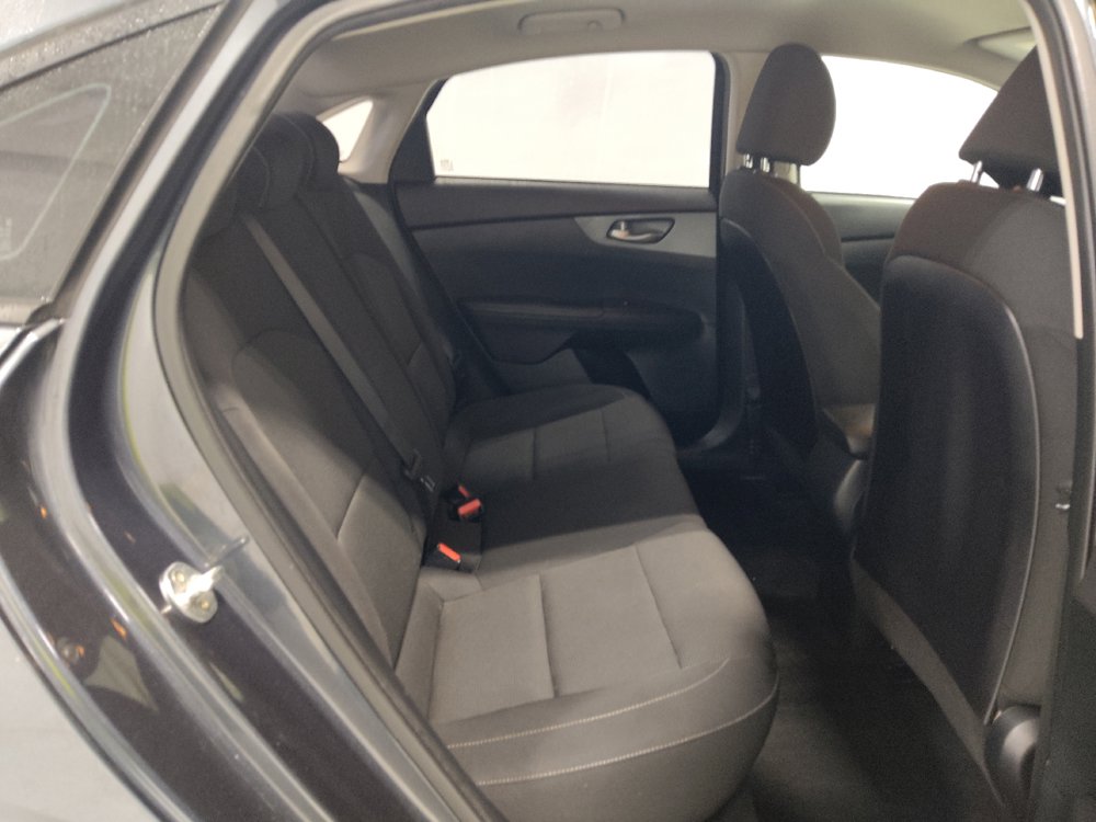Used 2019 Kia Forte LXS FWD image 19