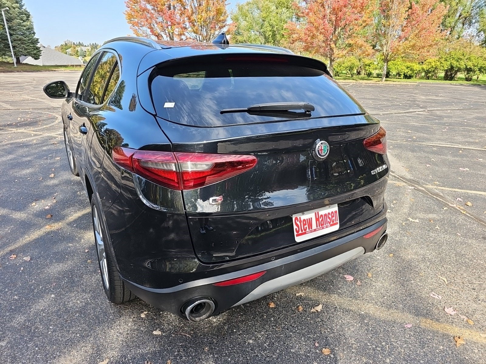 Used 2018 Alfa Romeo Stelvio Ti AWD/4WD image 3