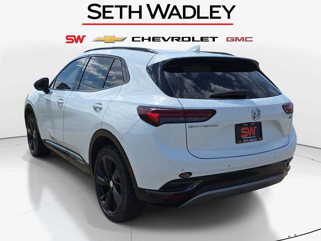 Used 2021 Buick Envision Essence w/ Sport Touring Package FWD image 5
