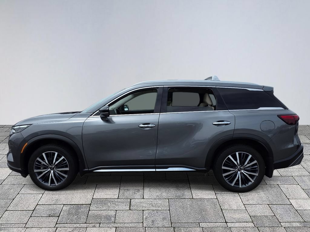 Used 2023 INFINITI QX60 Sensory w/ Vision Package AWD/4WD image 4