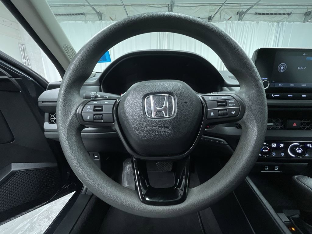 Certified 2024 Honda Accord EX image 25