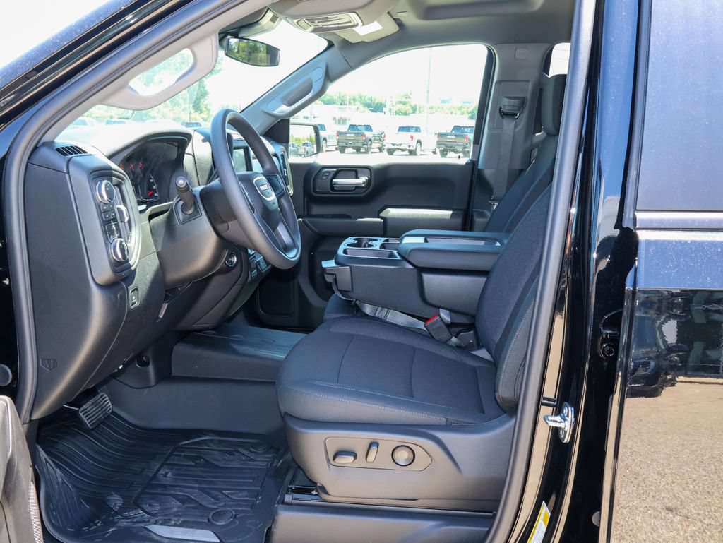New 2026 GMC Sierra 1500 Pro w/ Graphite Edition AWD/4WD image 6