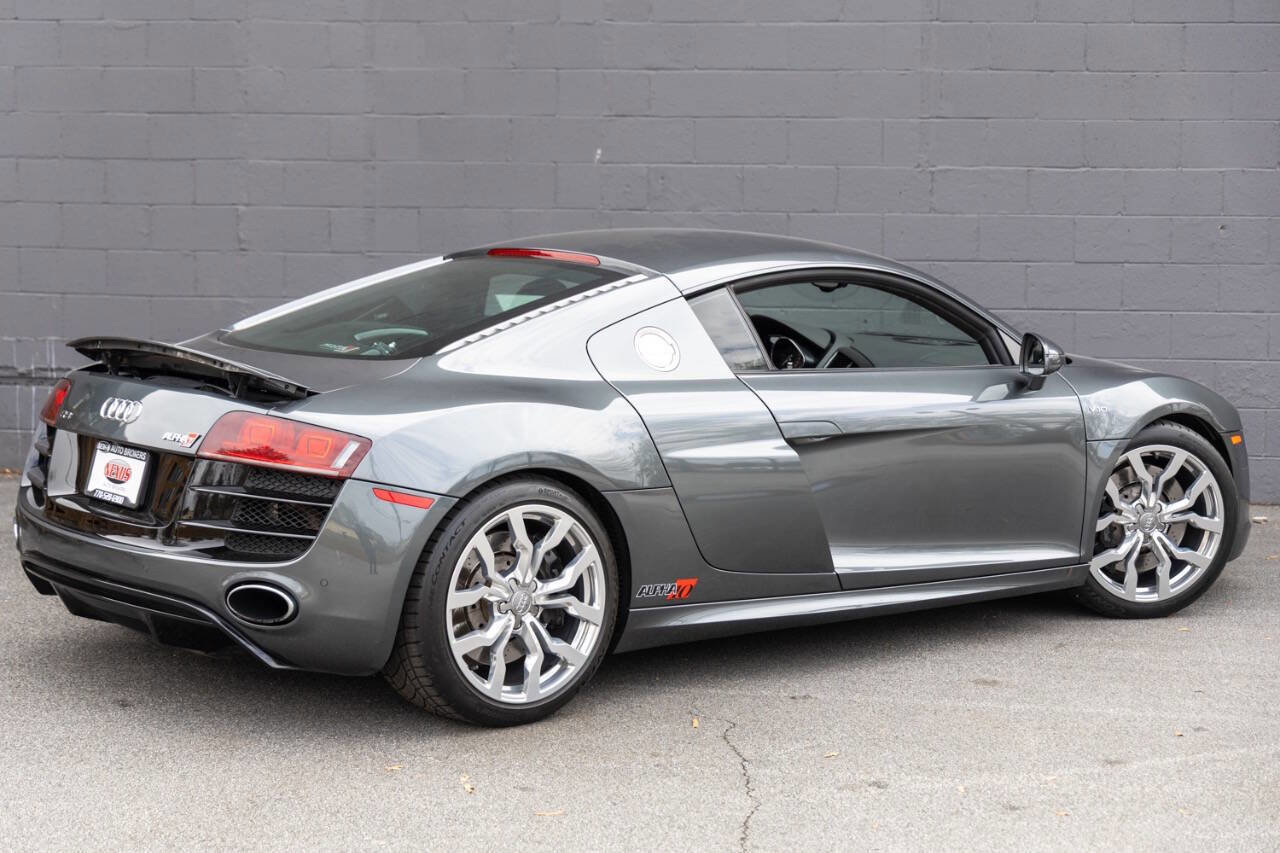 Used 2011 Audi R8 V10 image 5