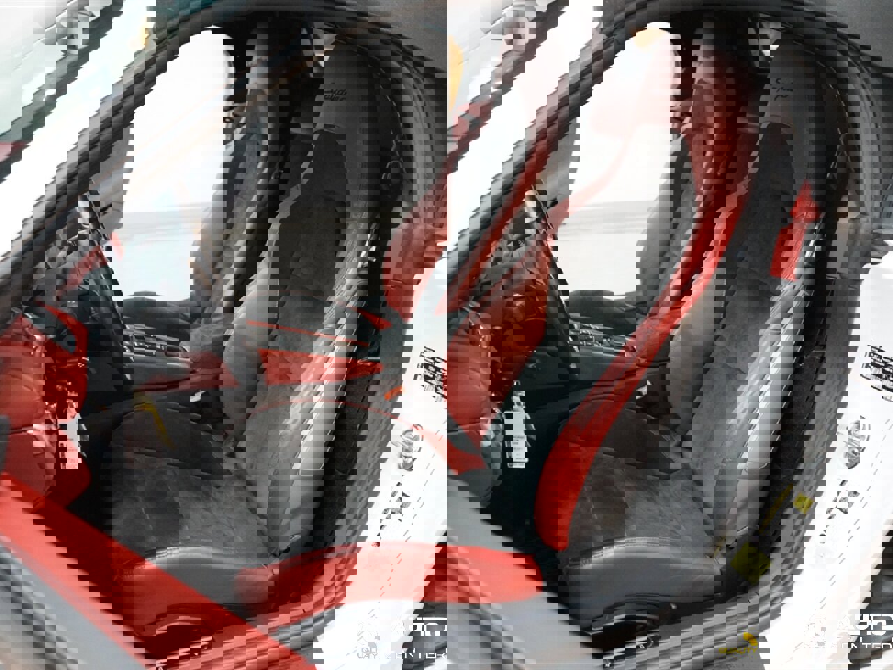 Used 2020 Porsche 718 Boxster Spyder image 17