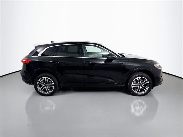 Certified 2025 Audi Q5 Premium w/ Convenience Package AWD/4WD image 8