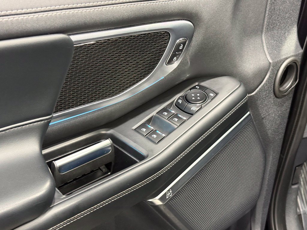 Certified 2025 Ford Expedition Max Platinum w/ Stealth Performance Package AWD/4WD image 20