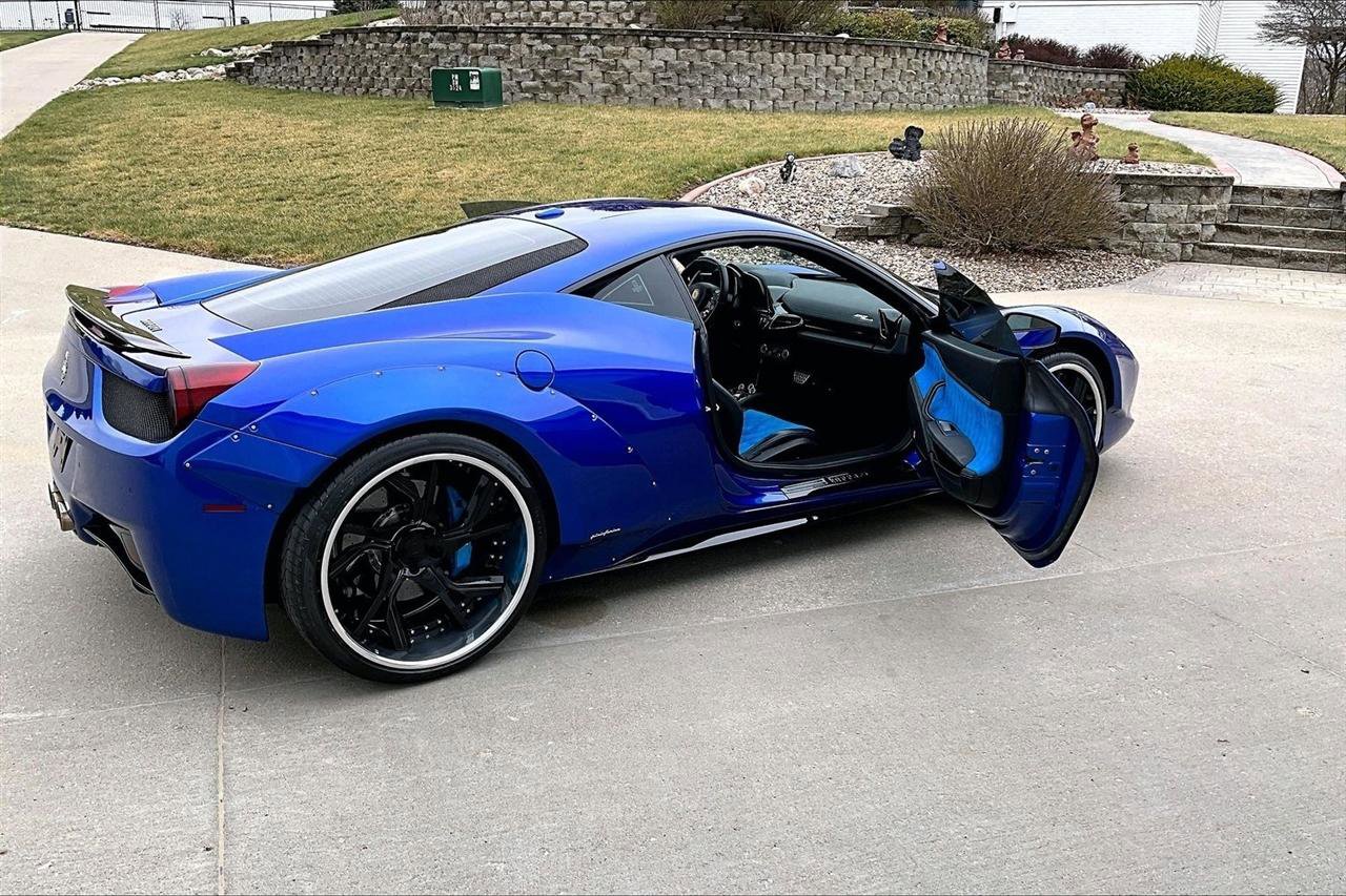 Used 2015 Ferrari 458 Italia Coupe RWD image 35