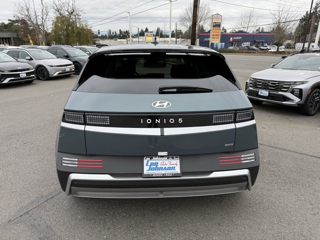 Certified 2025 Hyundai Ioniq 5 SE image 4
