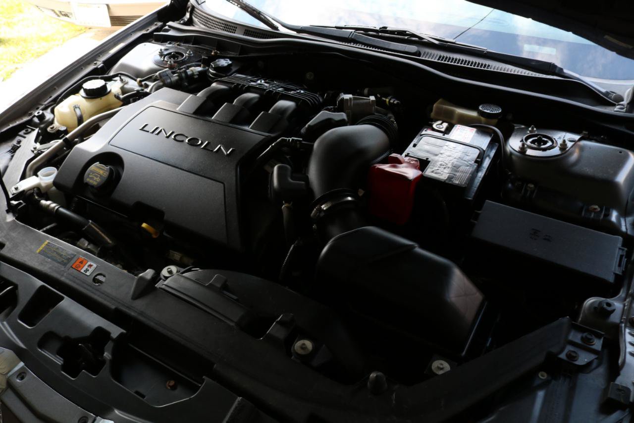 Used 2011 Lincoln MKZ FWD image 46