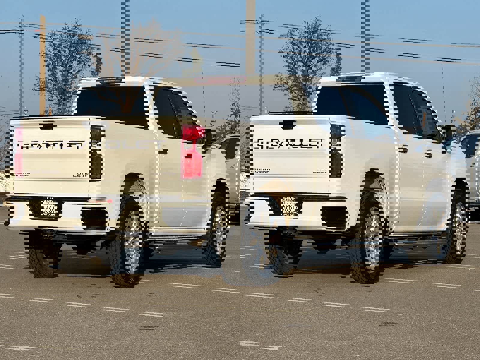 Used 2020 Chevrolet Silverado 1500 Custom w/ Custom Value Package image 5