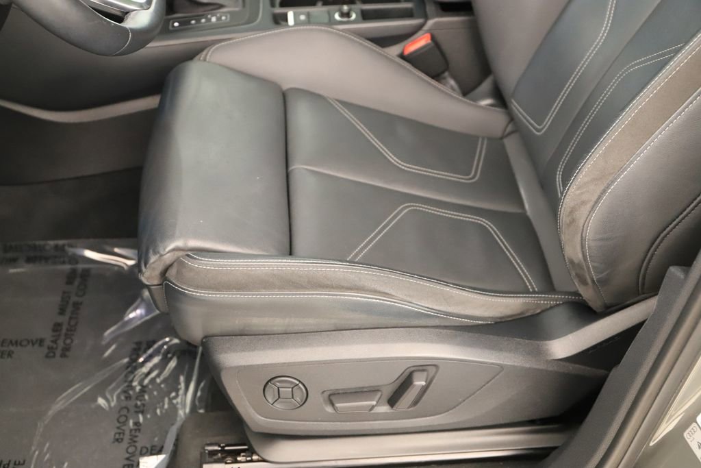 Used 2021 Audi Q3 2.0T Premium w/ Convenience Package image 24