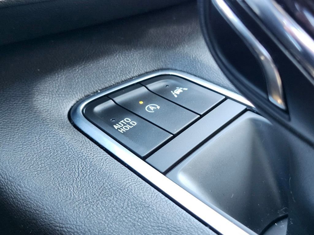 Used 2023 Cadillac Escalade Premium Luxury w/ LPO, Floor Liner Package AWD/4WD image 27