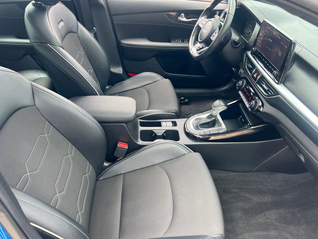 Certified 2023 Kia Forte GT-Line w/ GT-Line Premium Package FWD image 21