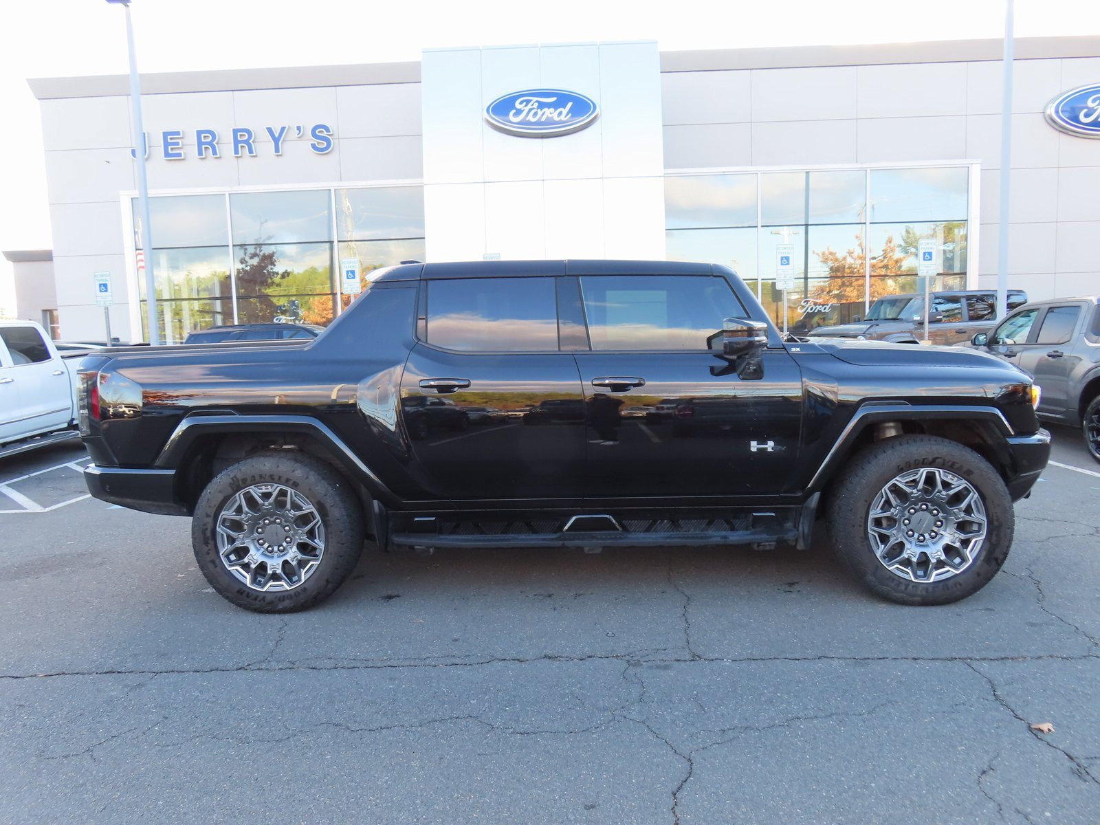 Used 2025 GMC Hummer EV 3X image 4