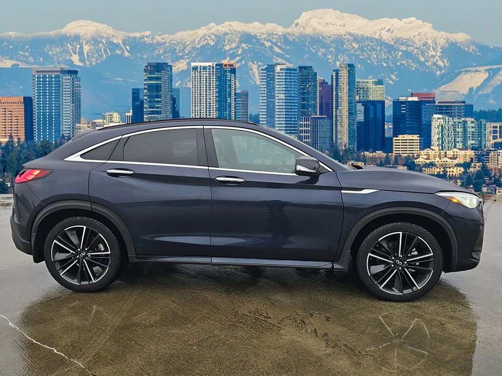 Certified 2022 INFINITI QX55 Essential w/ Proassist Package image 16