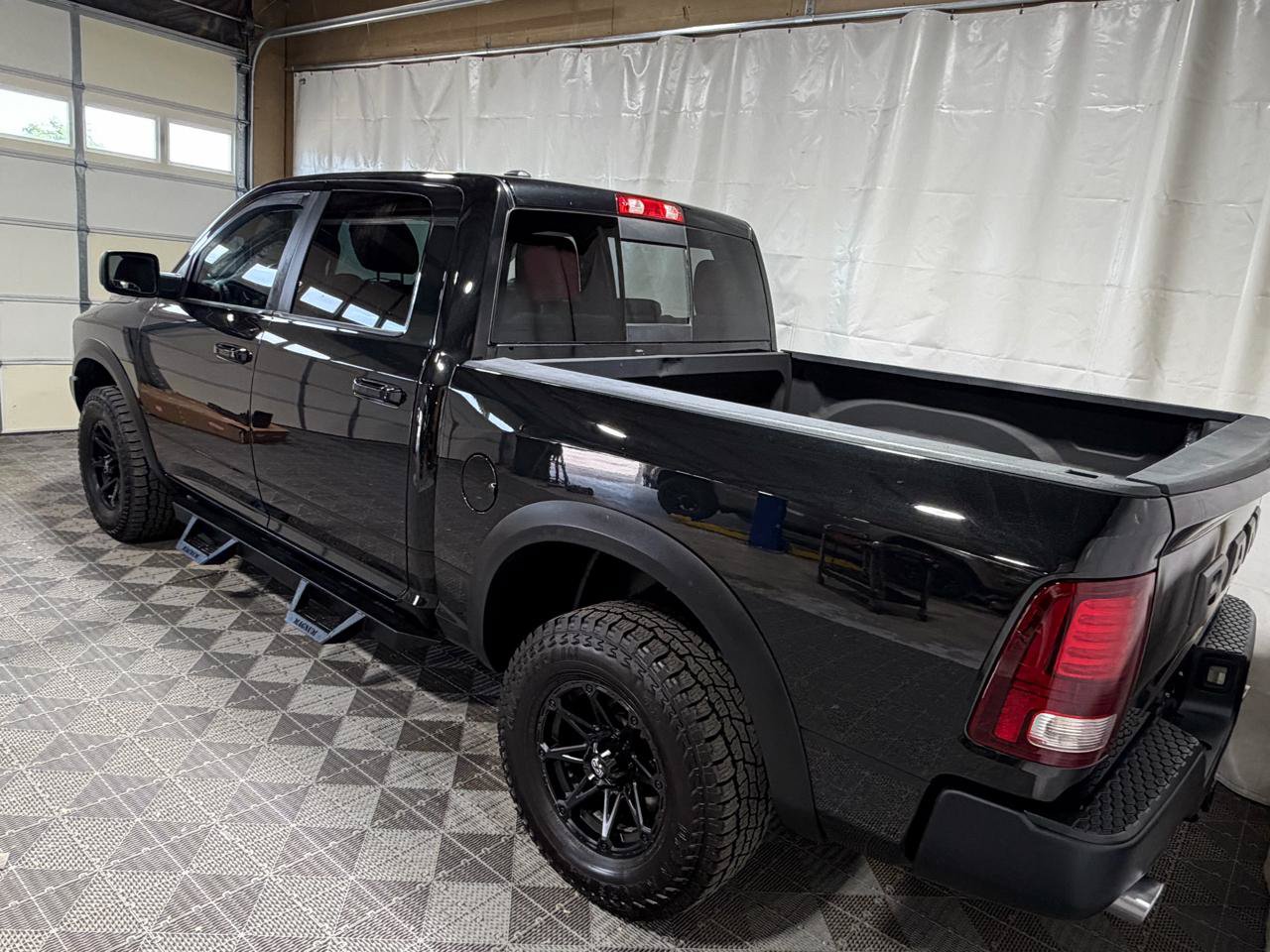 Used 2016 RAM 1500 Rebel w/ Luxury Group AWD/4WD image 5