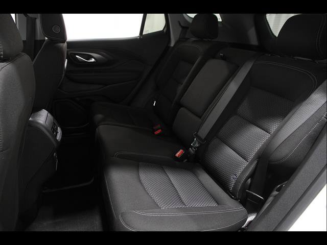 Used 2023 GMC Terrain SLE w/ Driver Convenience Package FWD image 19