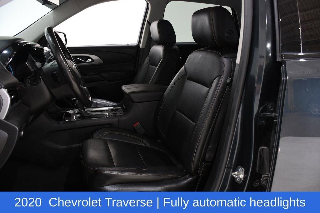 Used 2020 Chevrolet Traverse RS image 20