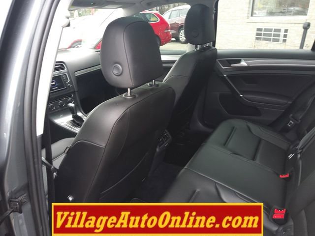 Used 2017 Volkswagen Golf Alltrack SE image 25
