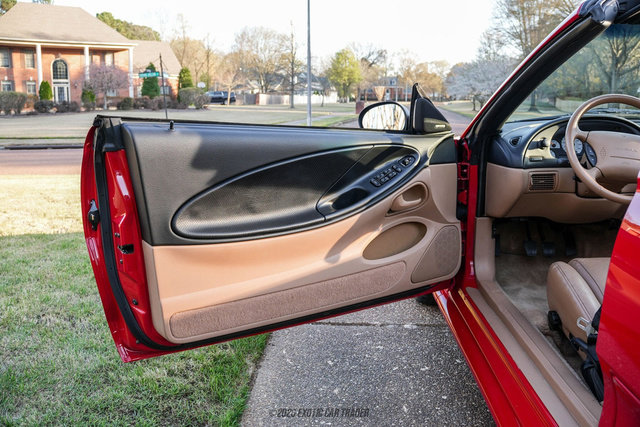 Used 1994 Ford Mustang GT RWD image 41