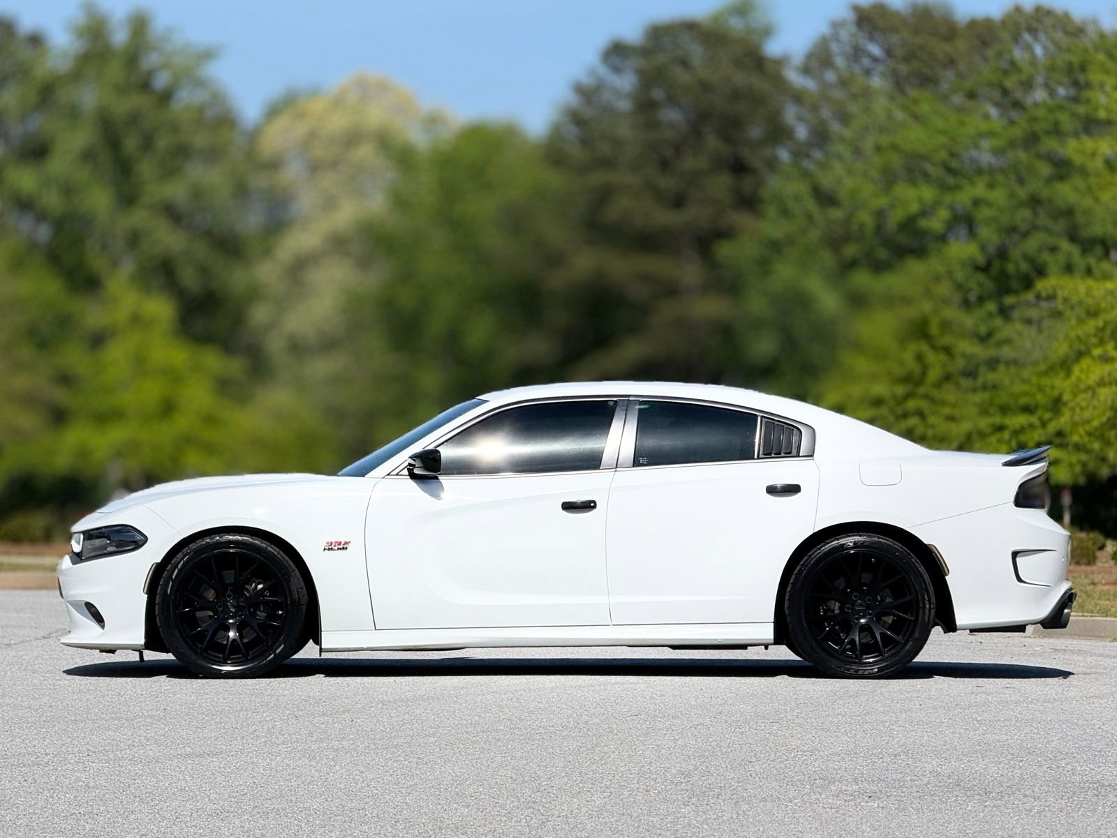 Used 2020 Dodge Charger Scat Pack w/ Plus Group RWD image 10
