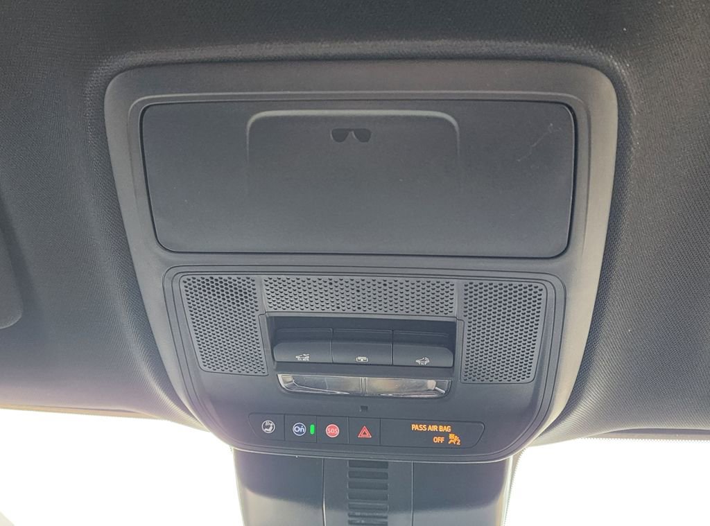 New 2026 Buick Enclave Sport Touring w/ Super Cruise Package image 38