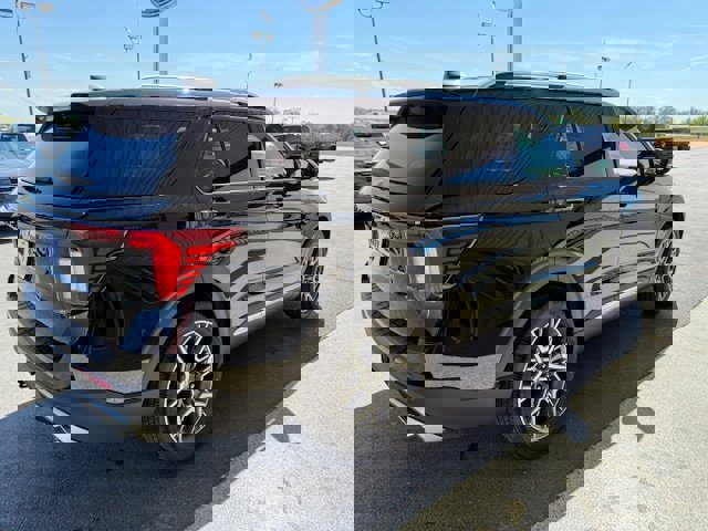 New 2025 Ford Explorer Platinum image 6