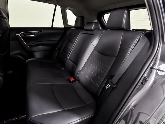 Used 2022 Toyota RAV4 XLE Premium w/ Carpet Mat Package (TMS) AWD/4WD image 6