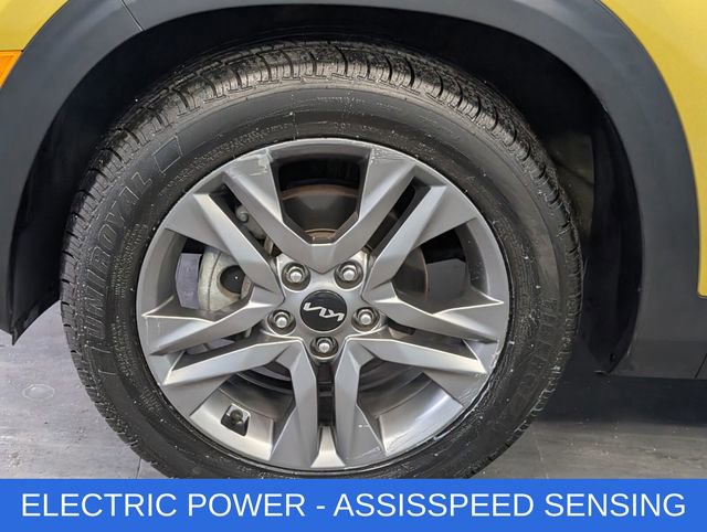 Used 2023 Kia Seltos S image 4