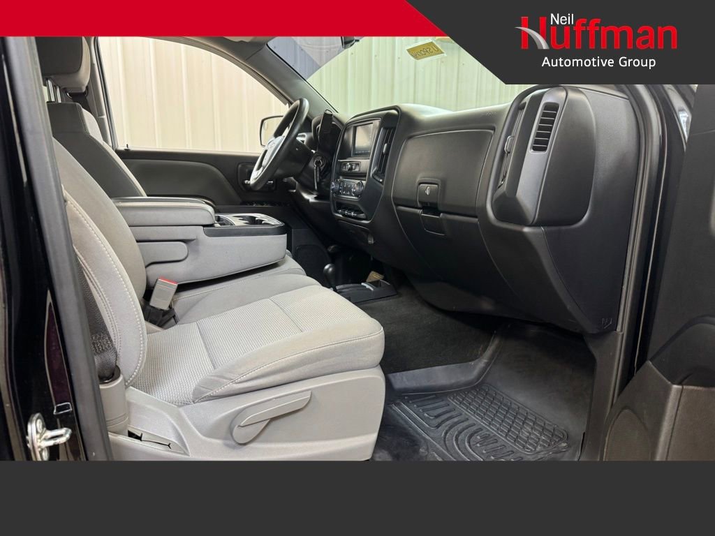 Used 2018 Chevrolet Silverado 1500 Custom w/ Custom Value Package image 23