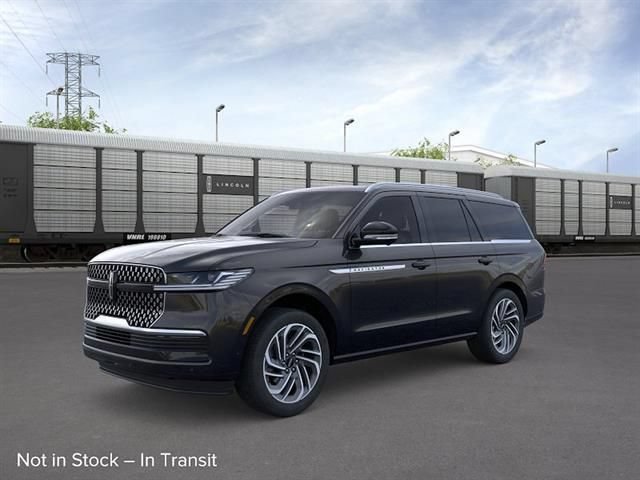 New 2026 Lincoln Navigator Reserve AWD/4WD image 1