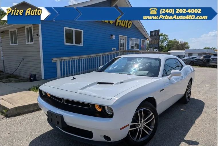 Used 2019 Dodge Challenger SXT