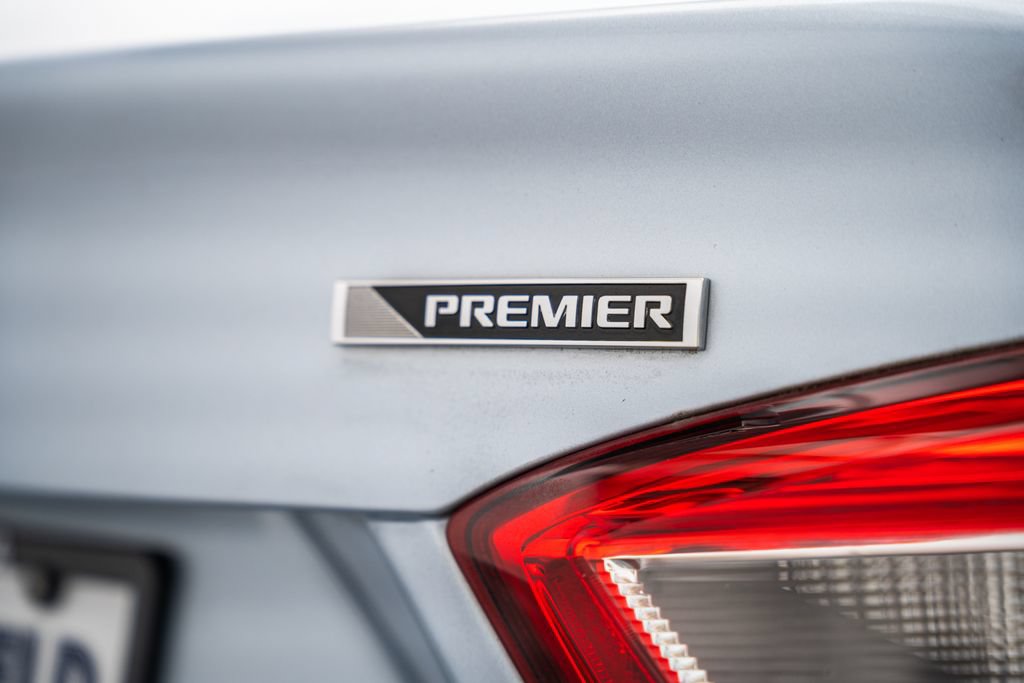 Used 2018 Chevrolet Cruze Premier w/ Enhanced Convenience Package FWD image 10