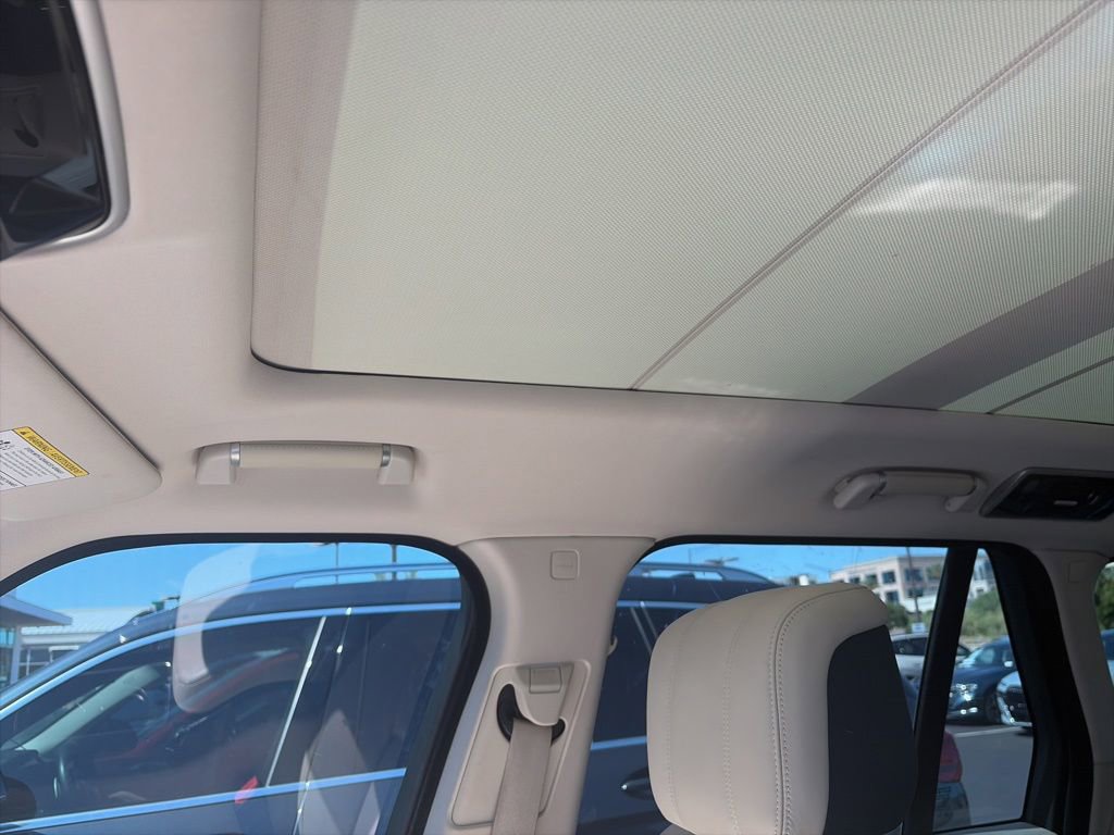 Used 2019 Land Rover Range Rover HSE AWD/4WD image 8
