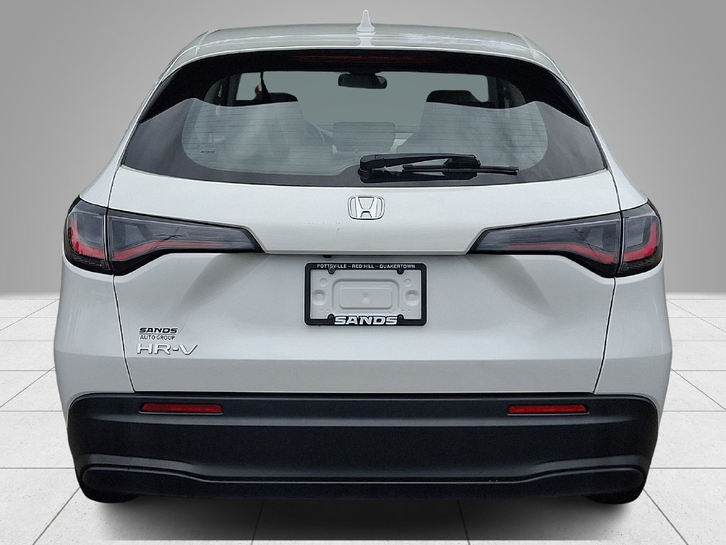Used 2023 Honda HR-V LX image 6