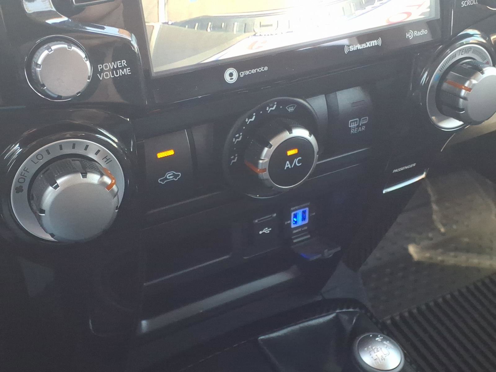 Certified 2024 Toyota 4Runner TRD Off-Road Premium w/ Moonroof Package AWD/4WD image 18