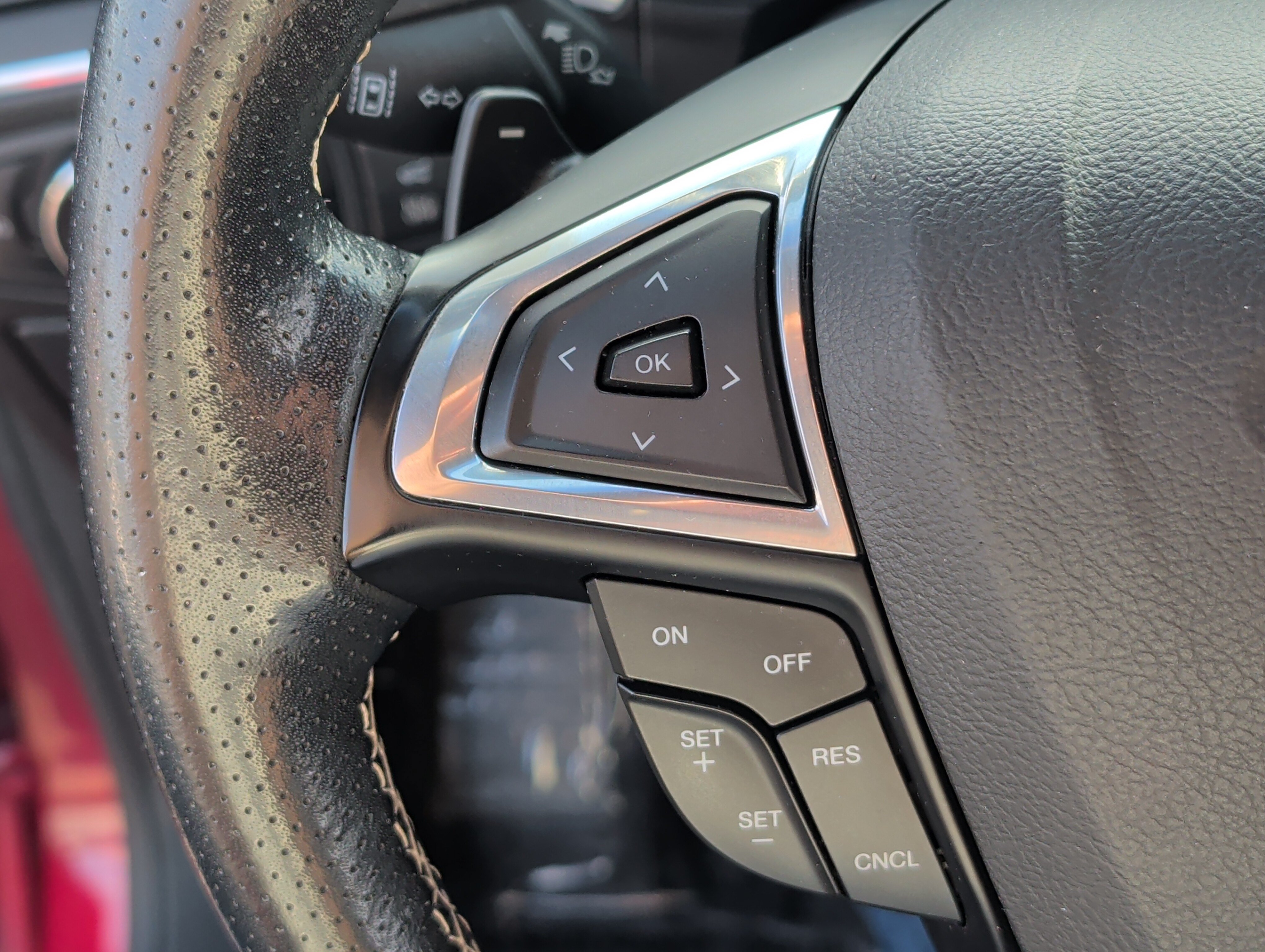 Certified 2019 Ford Edge ST AWD/4WD image 28