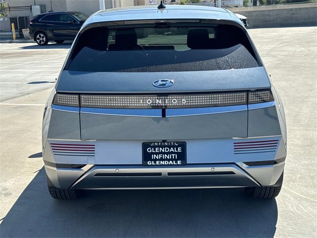 Used 2023 Hyundai Ioniq 5 Limited image 3