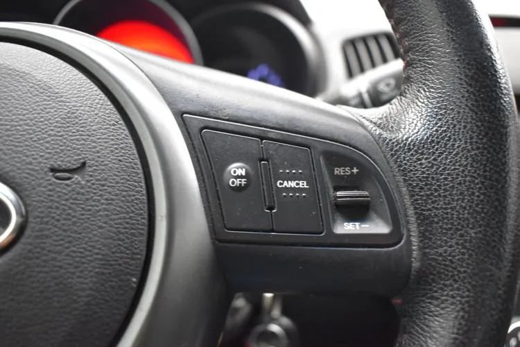 Used 2012 Kia Forte Koup SX w/ Leather Pkg FWD image 20