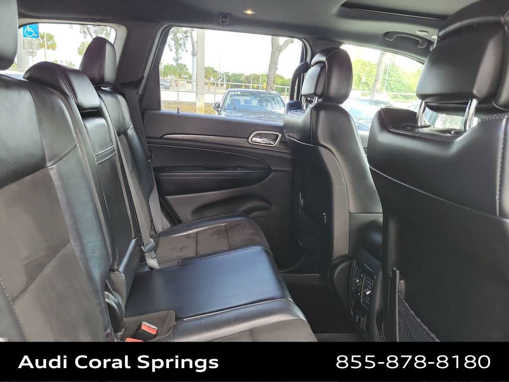 Used 2019 Jeep Grand Cherokee Altitude AWD/4WD image 21
