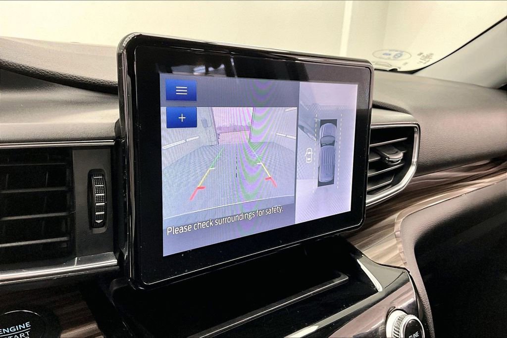 Used 2022 Ford Explorer Limited w/ Equipment Group 301A image 21