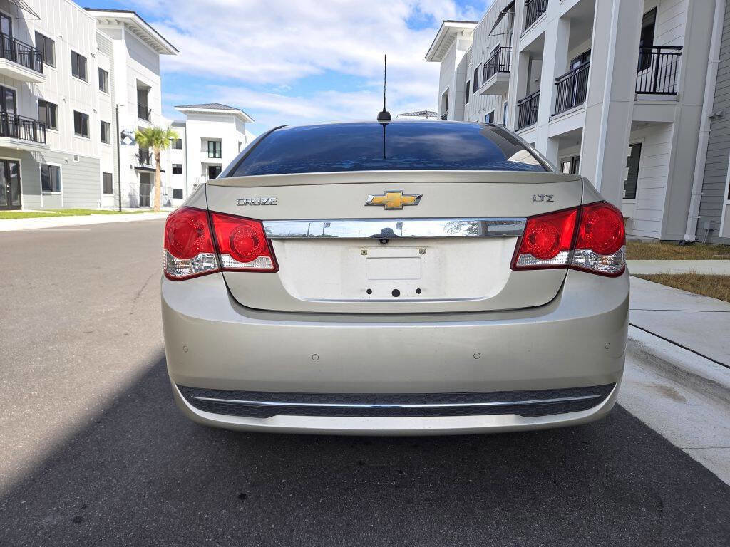 Used 2015 Chevrolet Cruze LTZ w/ Sun, Sound and Sport Package image 7