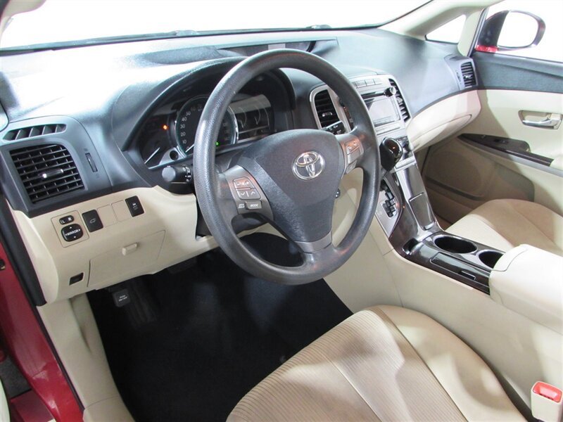 Used 2011 Toyota Venza AWD w/ Convenience Pkg image 20
