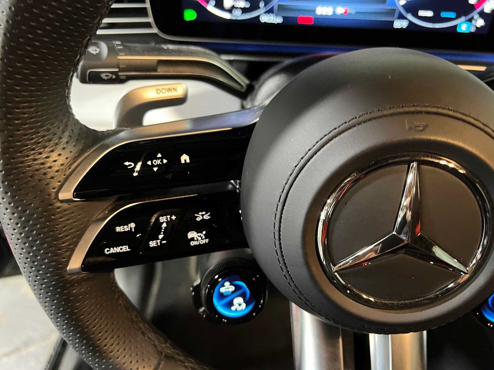 Used 2024 Mercedes-Benz GLE 53 AMG 4MATIC Coupe image 23