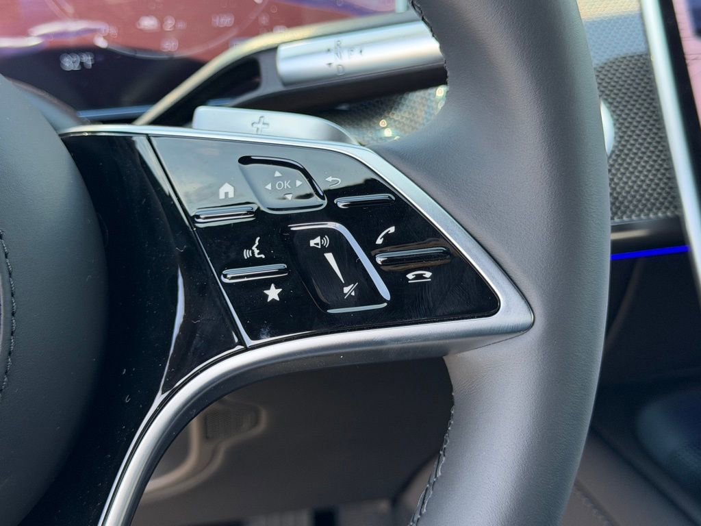New 2026 Mercedes-Benz S 580e 4MATIC Sedan image 23