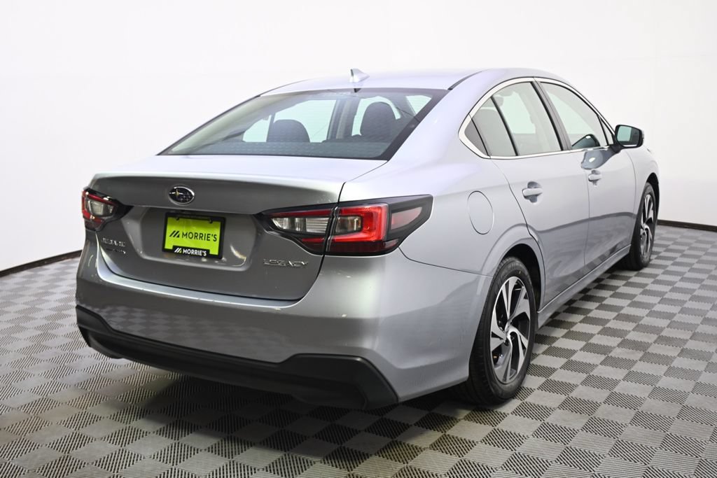 Used 2022 Subaru Legacy Premium AWD/4WD image 3
