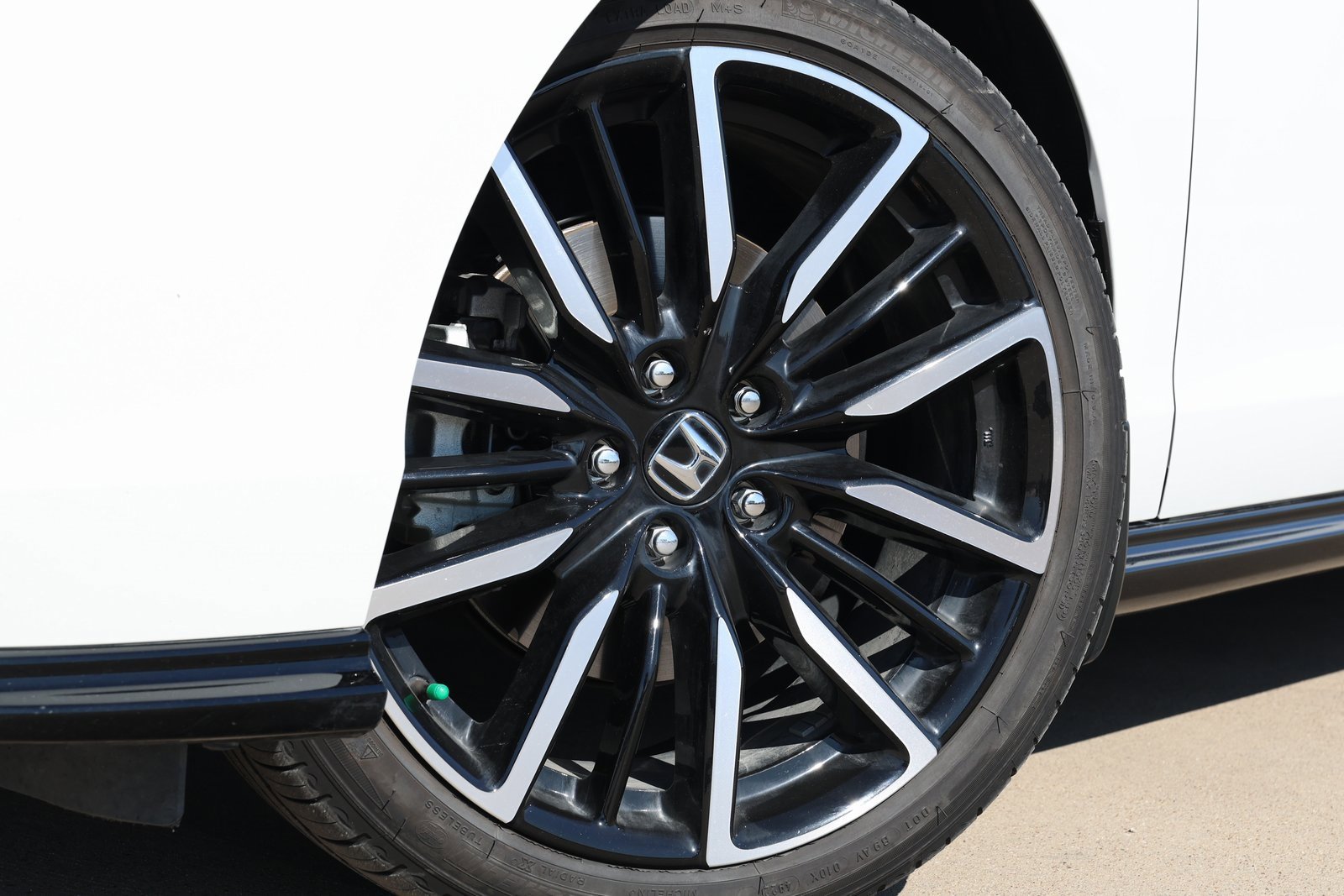 Used 2023 Honda Accord Touring image 14