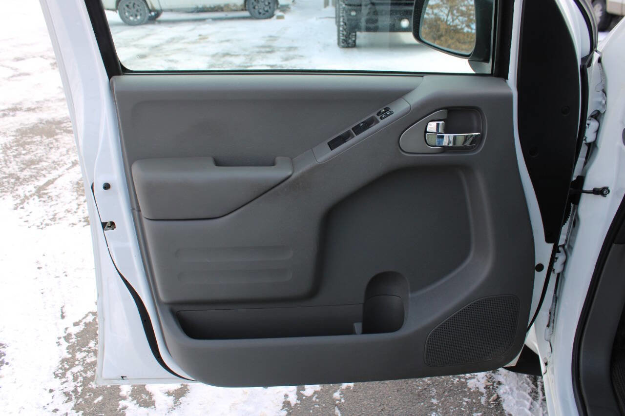 Used 2016 Nissan Frontier SV w/ SV Value Truck Package image 19